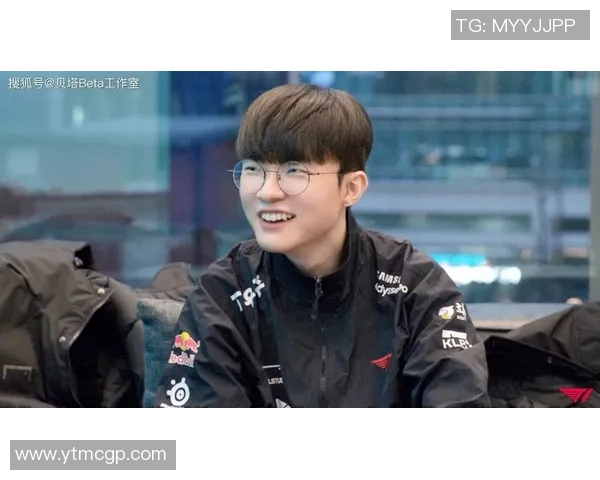 热议DOTA2：JDG如何通过比赛经验变革提升团队实力与战术执行力