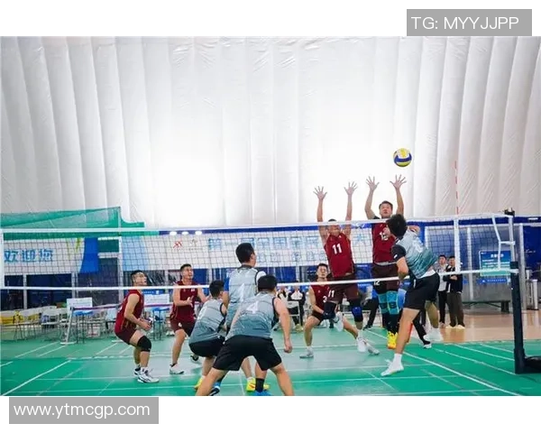 杭州排球队的团队协作之道：探索排球运动中的默契与配合技巧